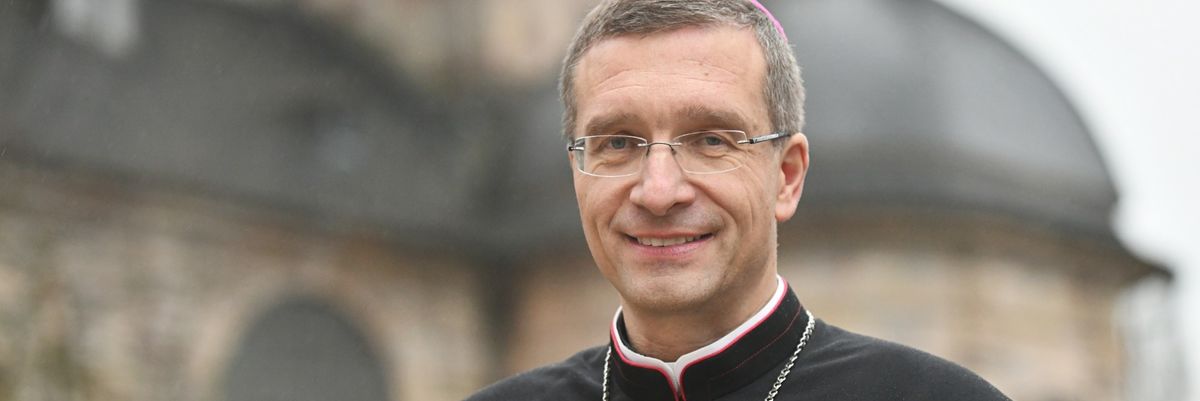 „Wir bleiben noch längere Zeit in diesem Krisenmodus“ - Bischof von Fulda ermutigt zu Gebet und Ideen-Austausch
